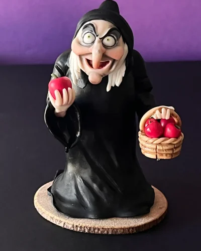Bruja Blancanieves